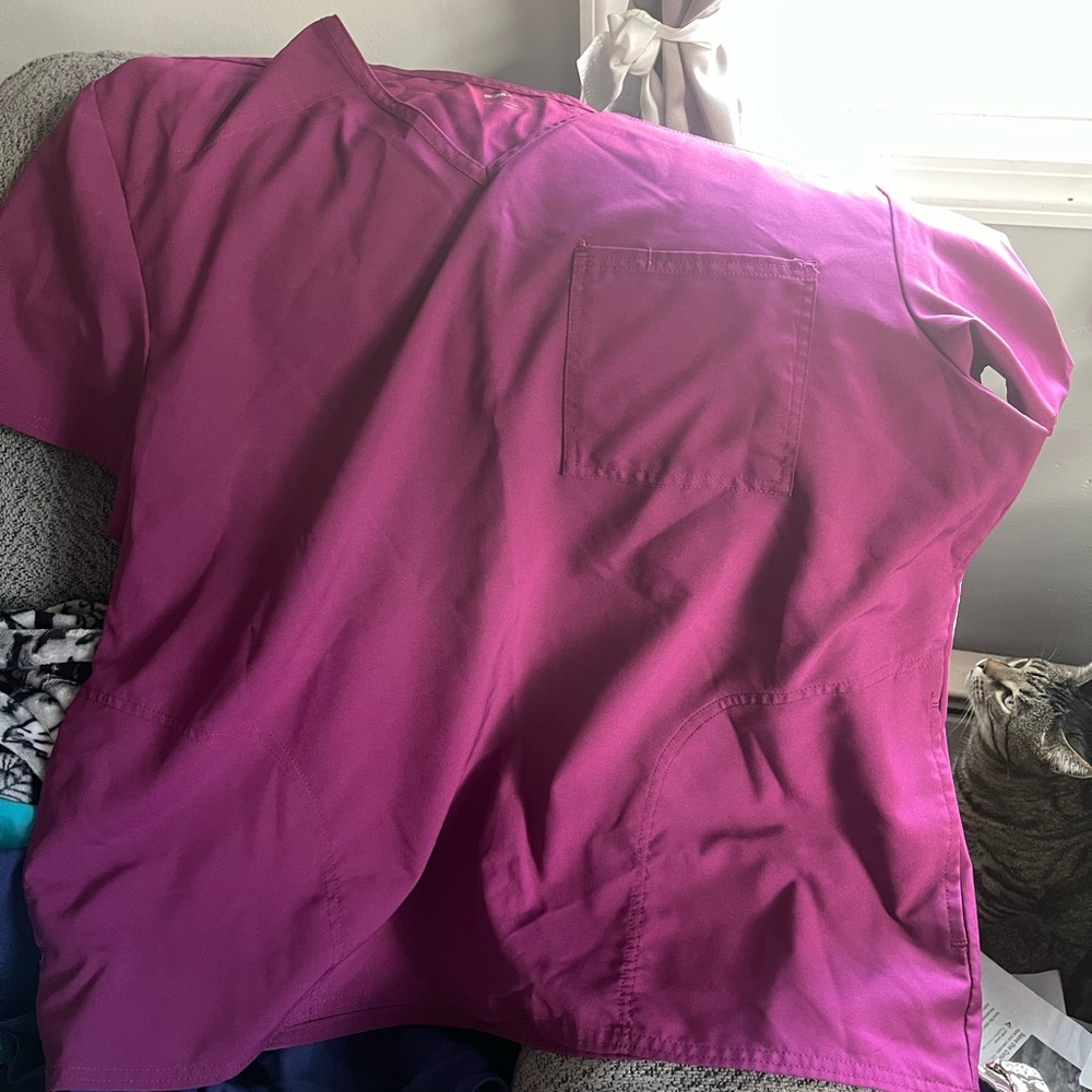 Women’s Scrub Top
